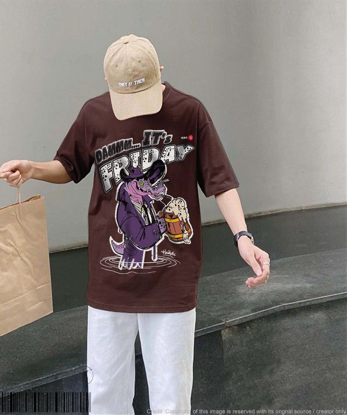 Its Friday Print T-shirt - Brown