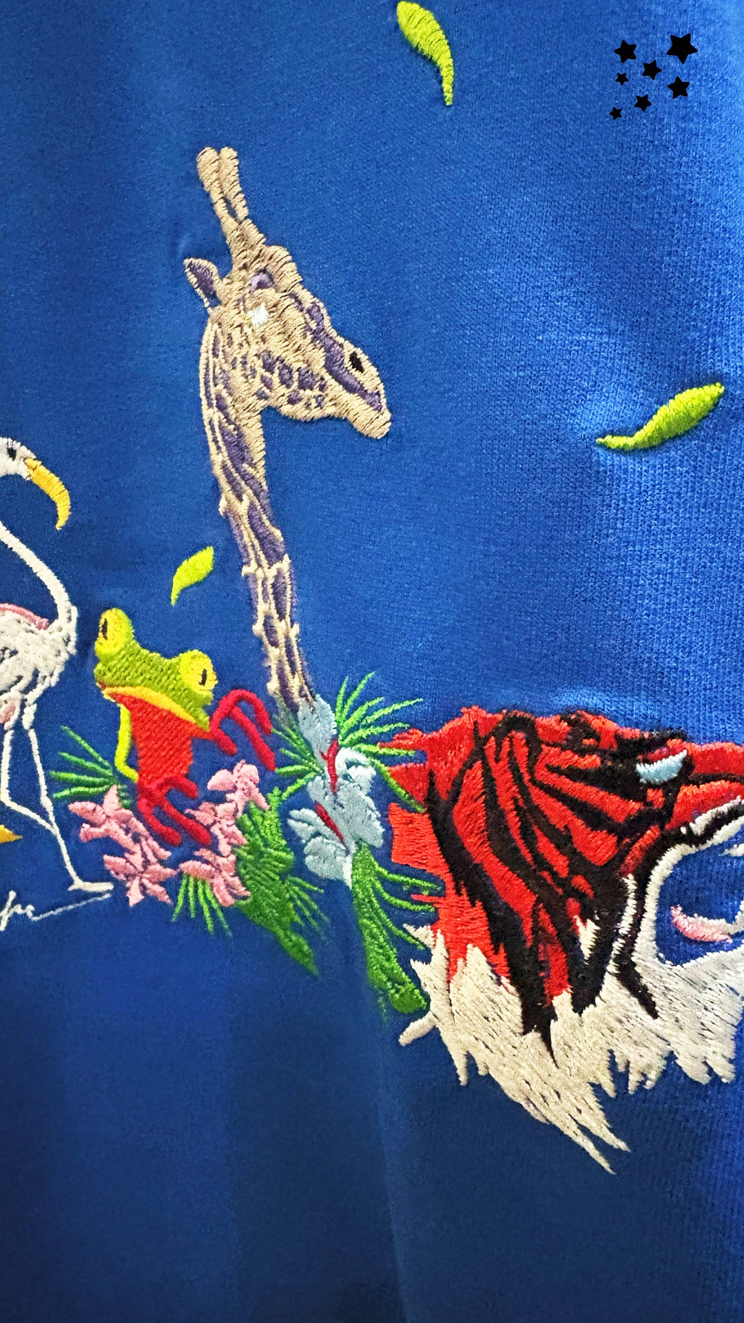 Jungle Biodiversity Embroidery T-shirt - Blue