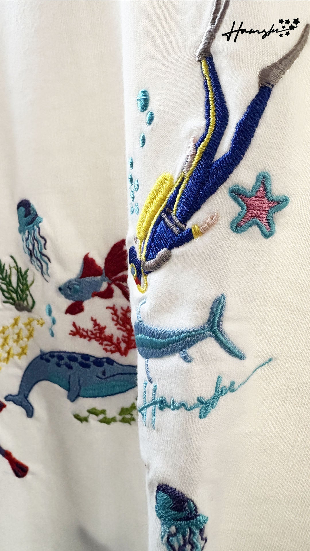 Scuba Divers Embroidery T-shirt - White