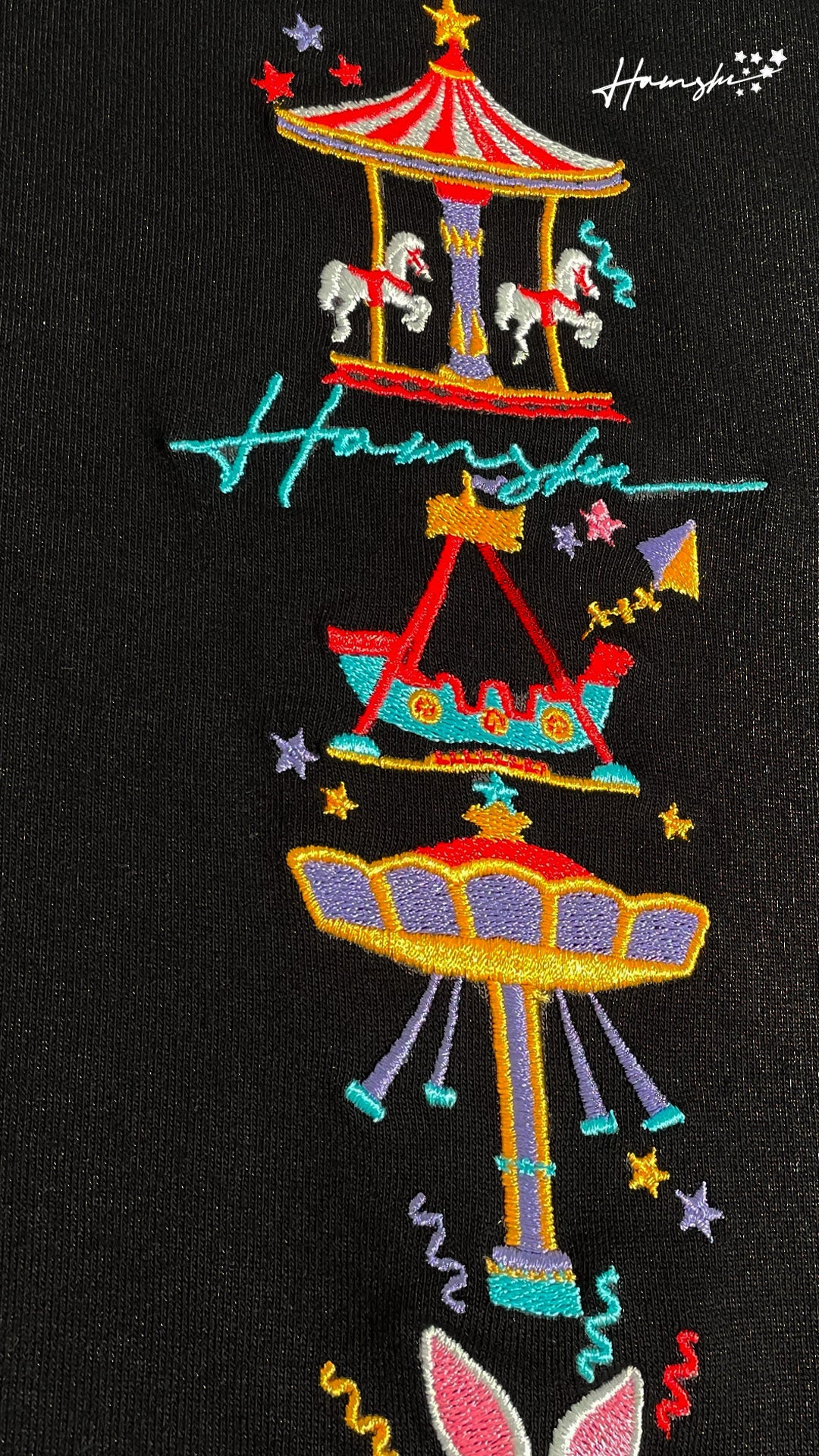 Circus Embroidery T-shirt - Black
