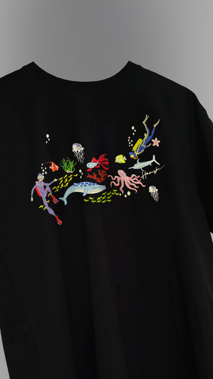 Scuba Divers Embroidery T-shirt - Black