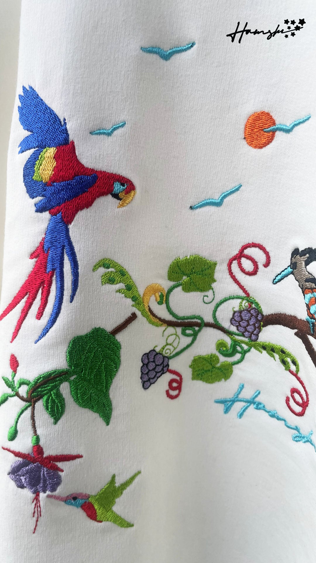Birds Embroidery T-shirt - White