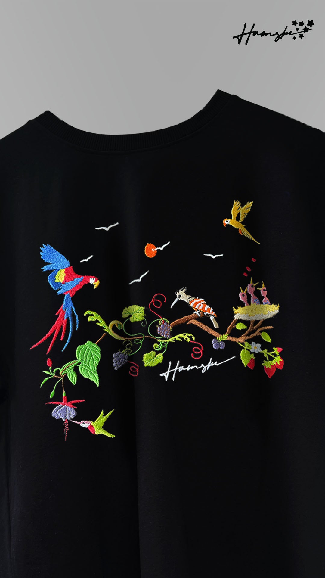 Birds Embroidery T-shirt - Black