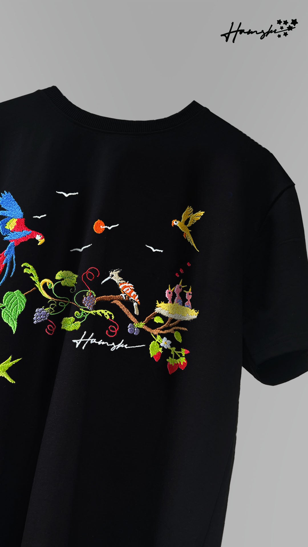 Birds Embroidery T-shirt - Black