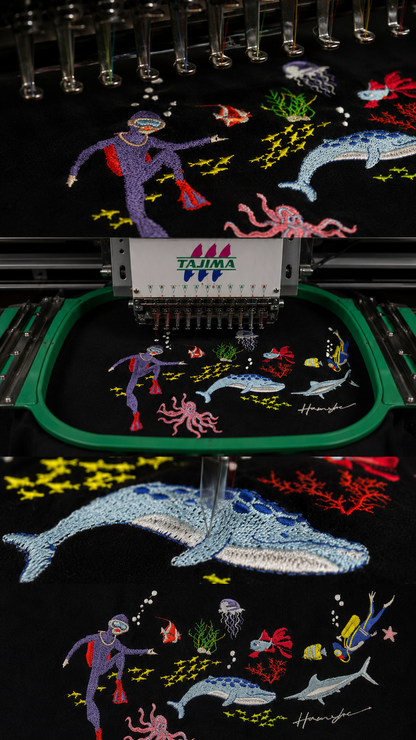 Scuba Divers Embroidery T-shirt - Black