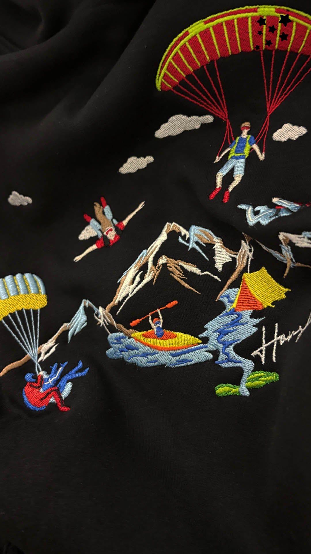 Mountaineers Embroidery T-shirt - Black