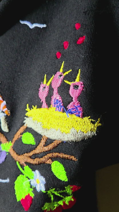 Birds Embroidery T-shirt - Black