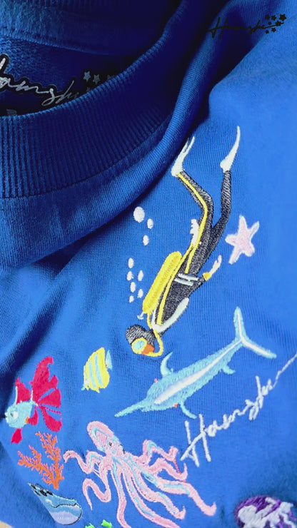 Scuba Divers Embroidery T-shirt - Blue