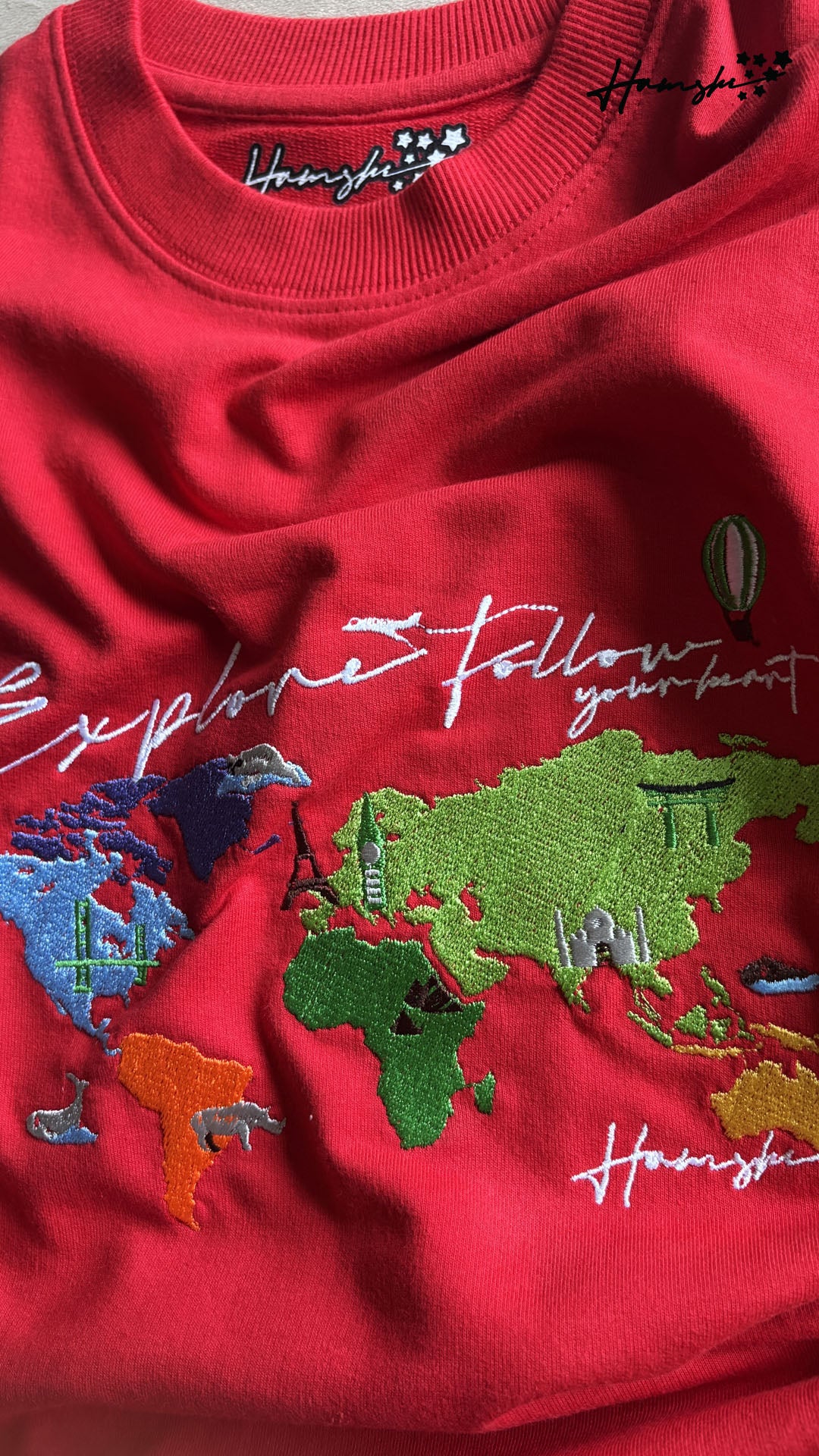 World Map Embroidery T-shirt - Red